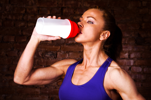 Integratori palestra per donna quali assumere per ottenere una forma fisica perfetta